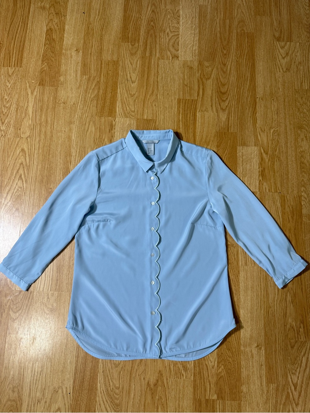H&M Light Blue Rounded Collar Button-Front Blouse - Size 4